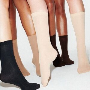 NIB SKIMS Everyday Crew Sock Brown